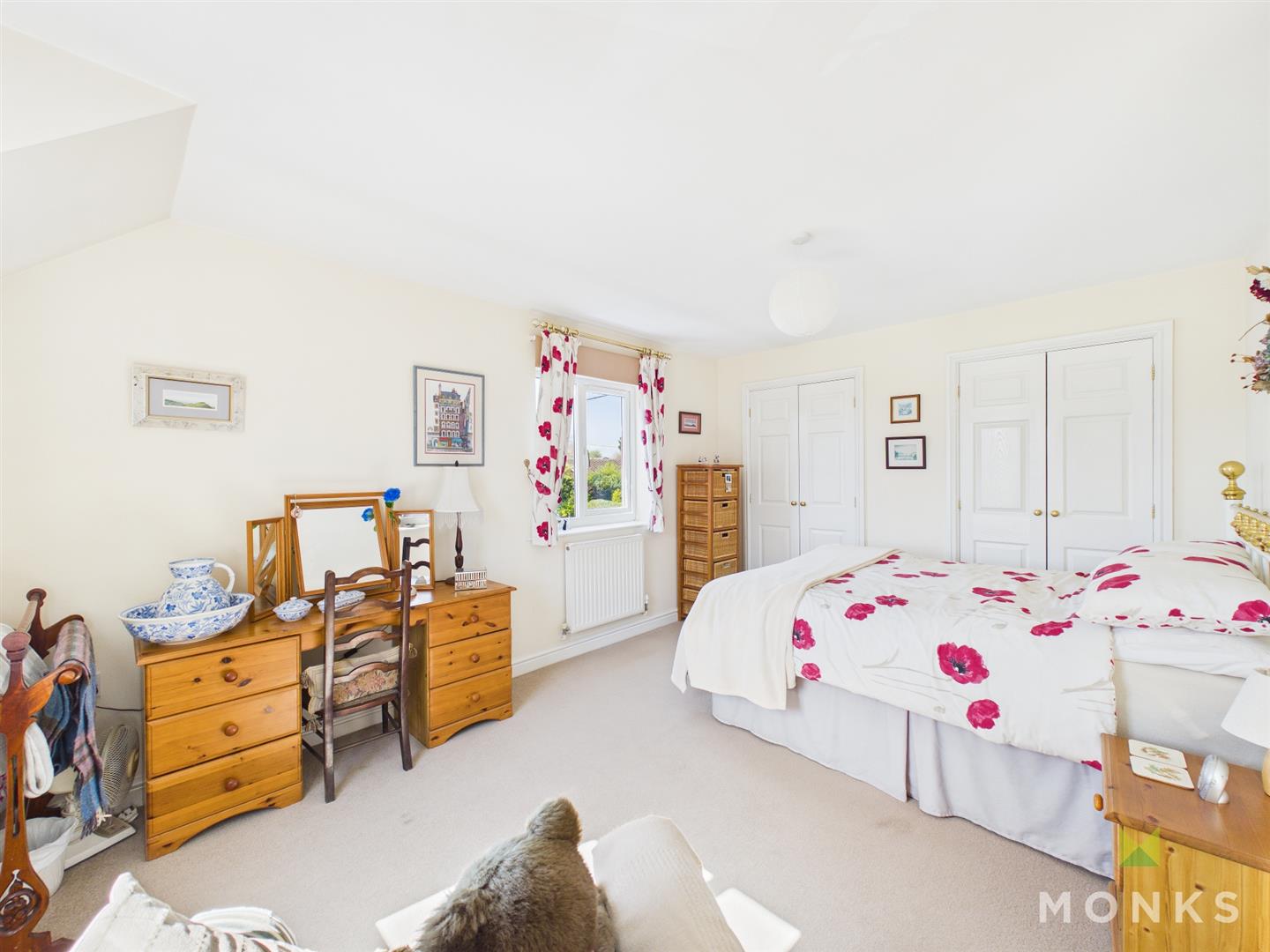 1 Firs Close, Oswestry, SY11 3LT For Sale